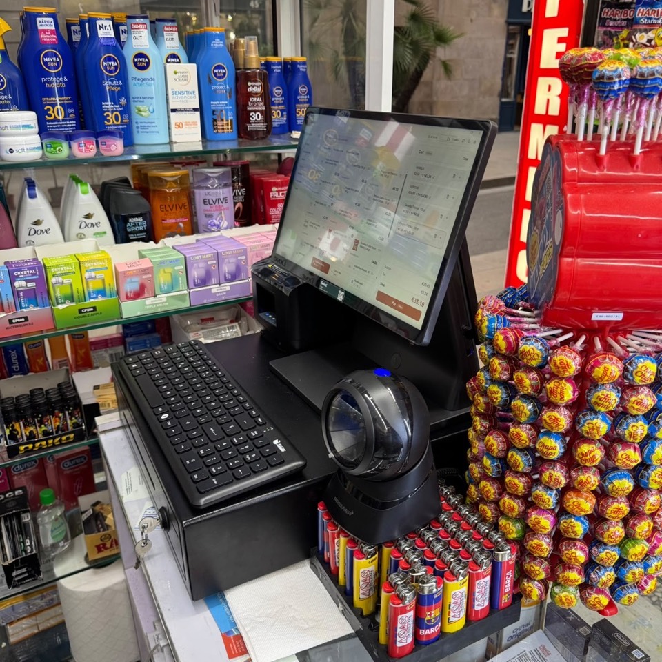 Sistema Salut instalado en una tienda 4